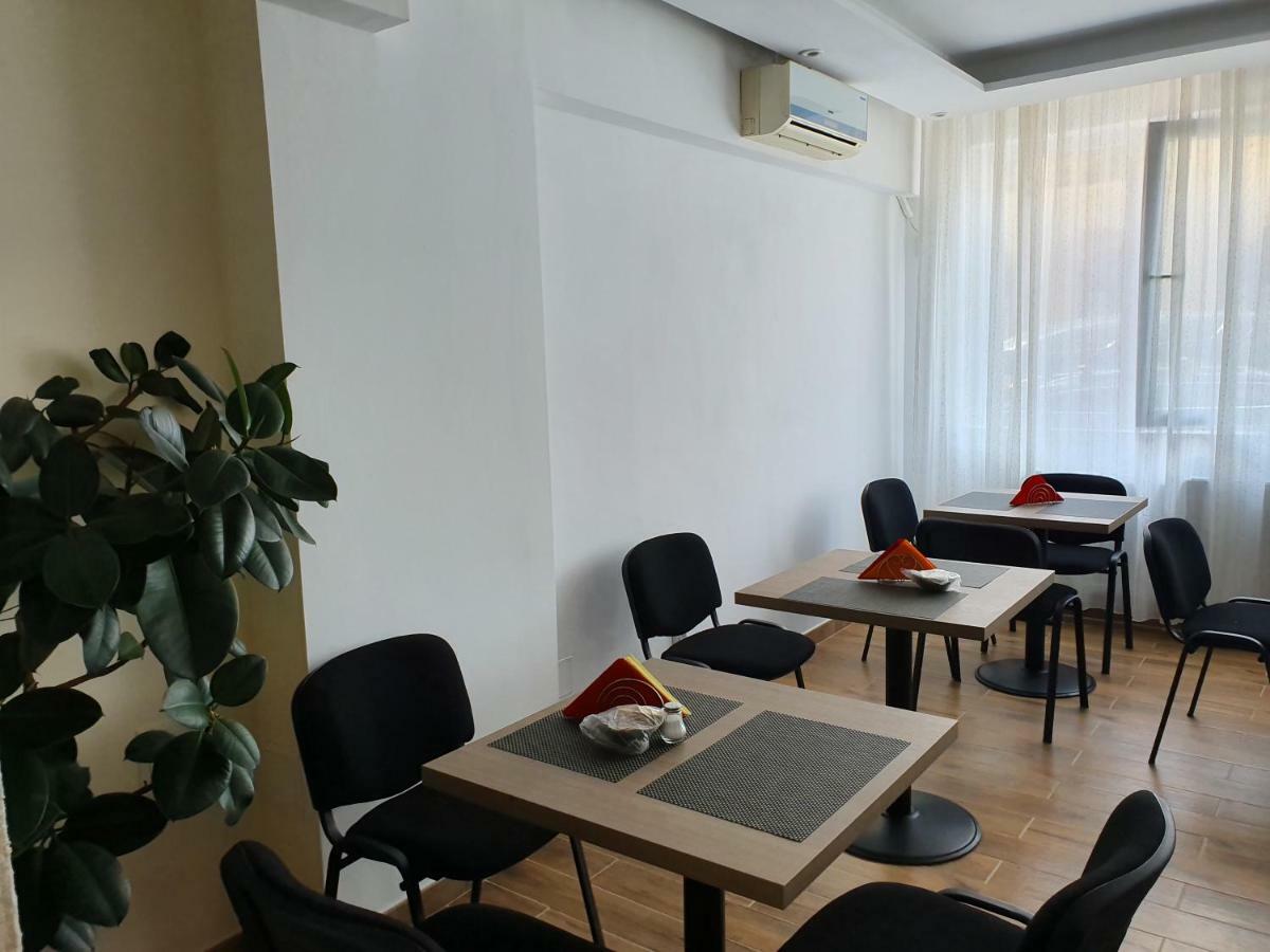 TranzitRooms Bucarest Esterno foto